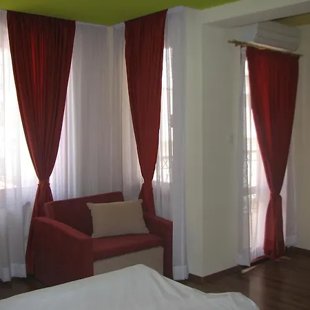 Guest house Elvi *